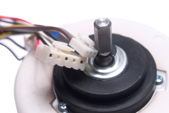 Мотор YYK13-4 13W 0,22A 220-240V D=8 H=26 H1=90 Мотор YYK13-4 13W 0,22A 220-240V D=8 H=26 H1=90