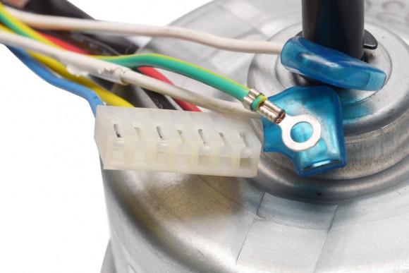 Мотор YDK55-6 55W 0,54A 220-240V D=12 H=48 H1=162 Мотор YDK55-6 55W 0,54A 220-240V D=12 H=48 H1=162