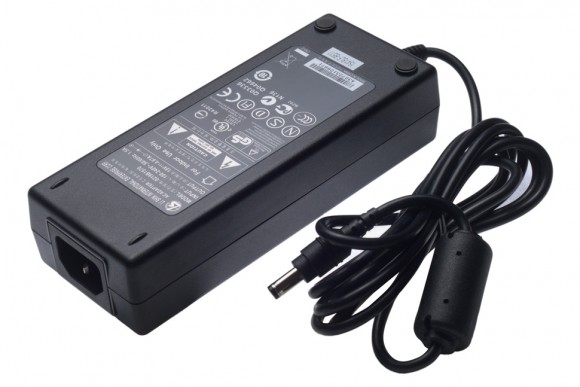 Блок питания 15V 4,67А - 100-240V