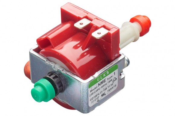 Насос ULKA NME Type 1 230-240V 16W 2,7BAR D=5 D1=6,5 выход пластиковый Насос ULKA NME Type 1 230-240V 16W 2,7BAR D=5 D1=6,5 выход пластиковый