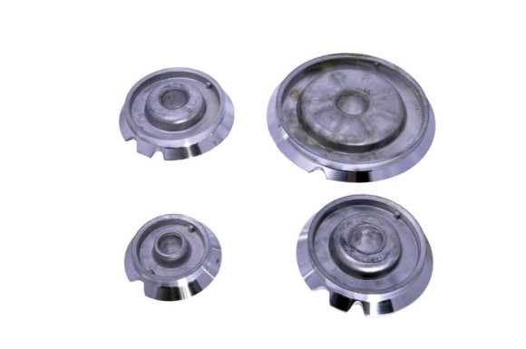 Комплект пальників для газової плити Ariston, Indesit C00053054 (4 штуки) Комплект пальників для газової плити Ariston, Indesit C00053054 (4 штуки)